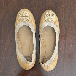 Tory Burch Women's REVA Beige Ballet Flats